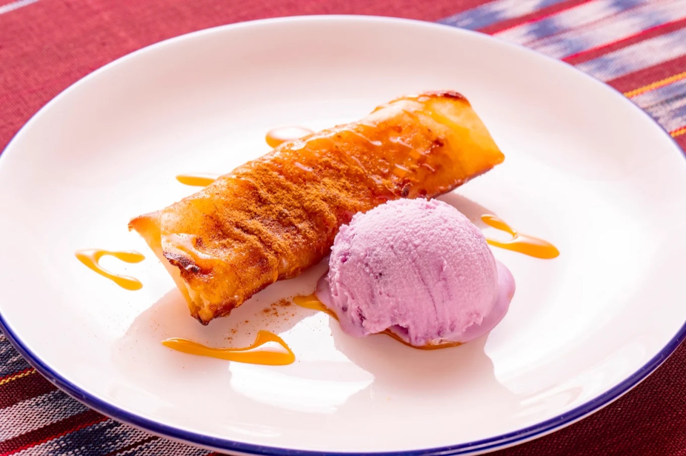 トゥロンとウベアイスのフィリピンデザート